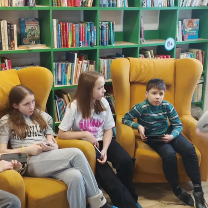 «Мир VR в библиотеке»