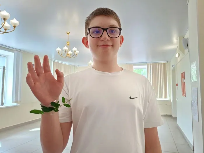 3