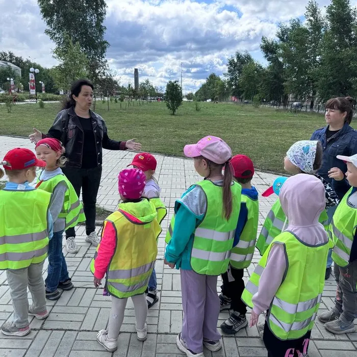 «В гостях у памятников»