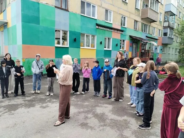 Библиодворик